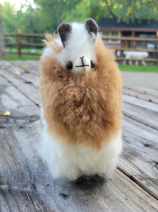6 inch Standing Alpaca