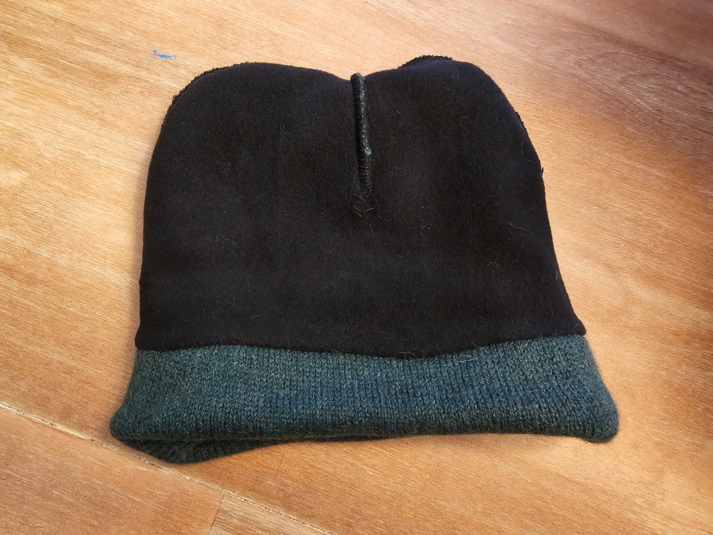 Alpaca Watch Hat