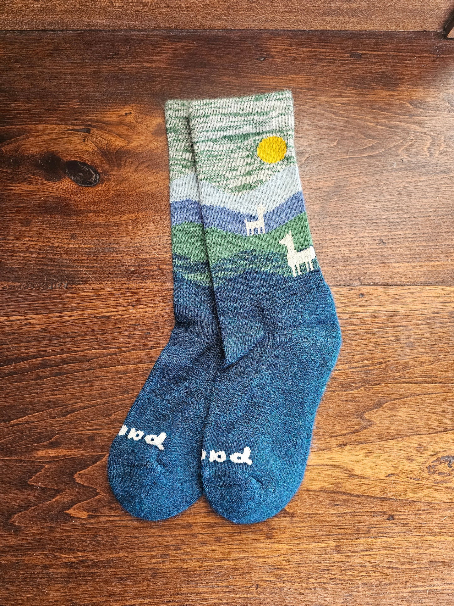 Crew Women's Landscape Design Pacas Socks