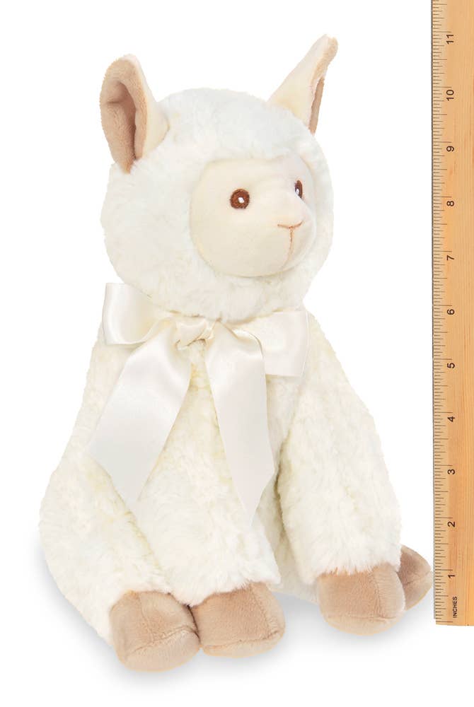 Baby Alma the Alpaca