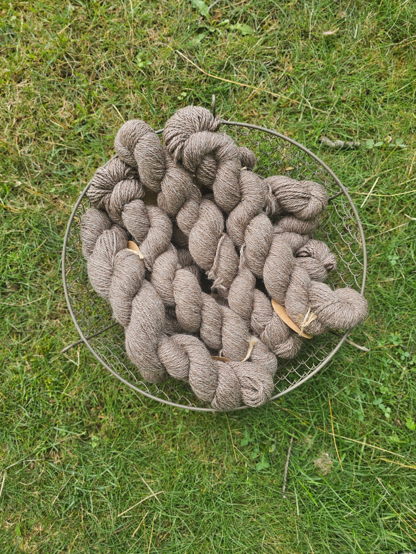 Blended Alpaca/Merino Yarn Rose Gray from Anna DK Weight