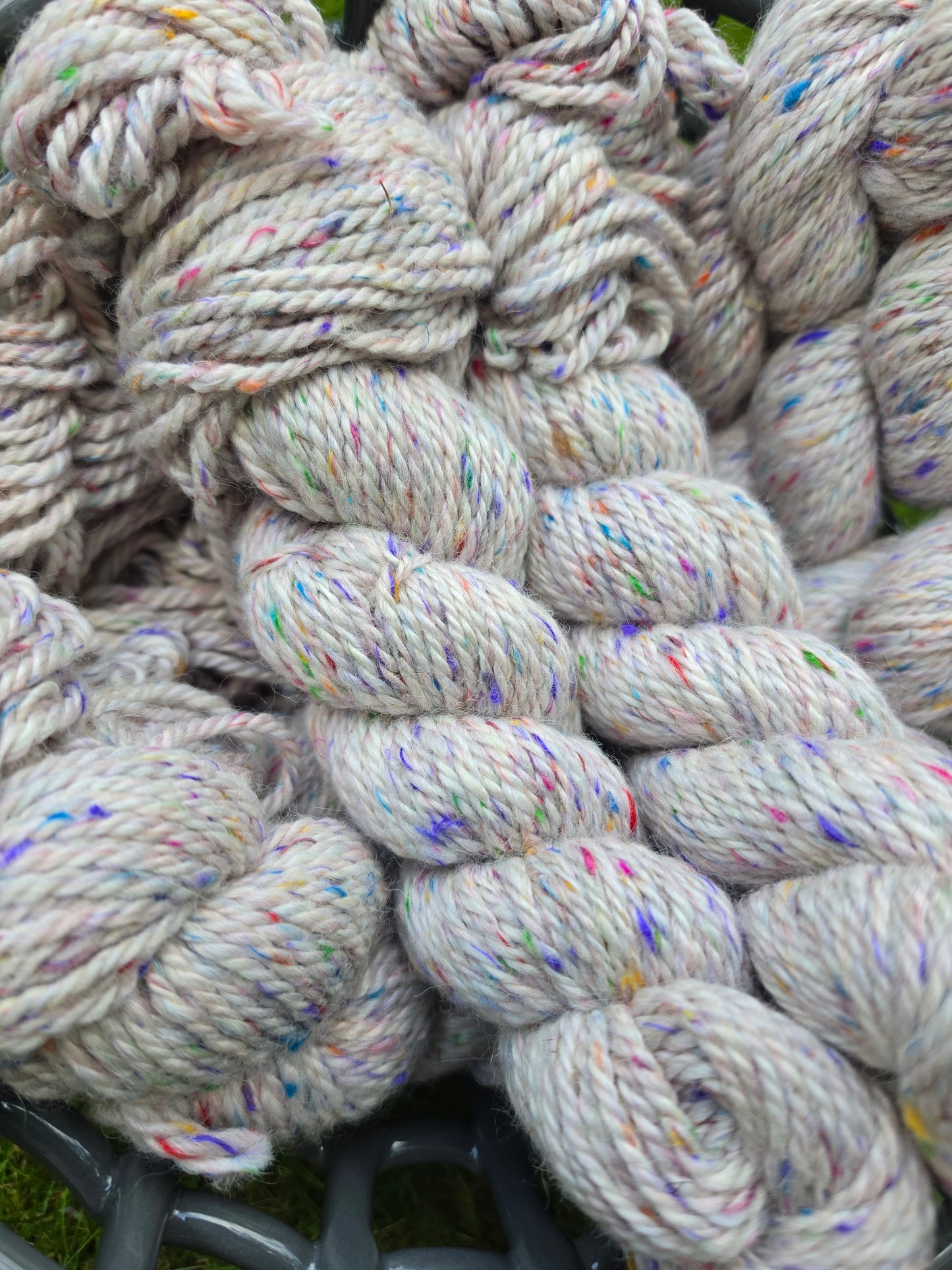 Ducky White Worsted Alpaca Yarn blended w/Sari Silk
